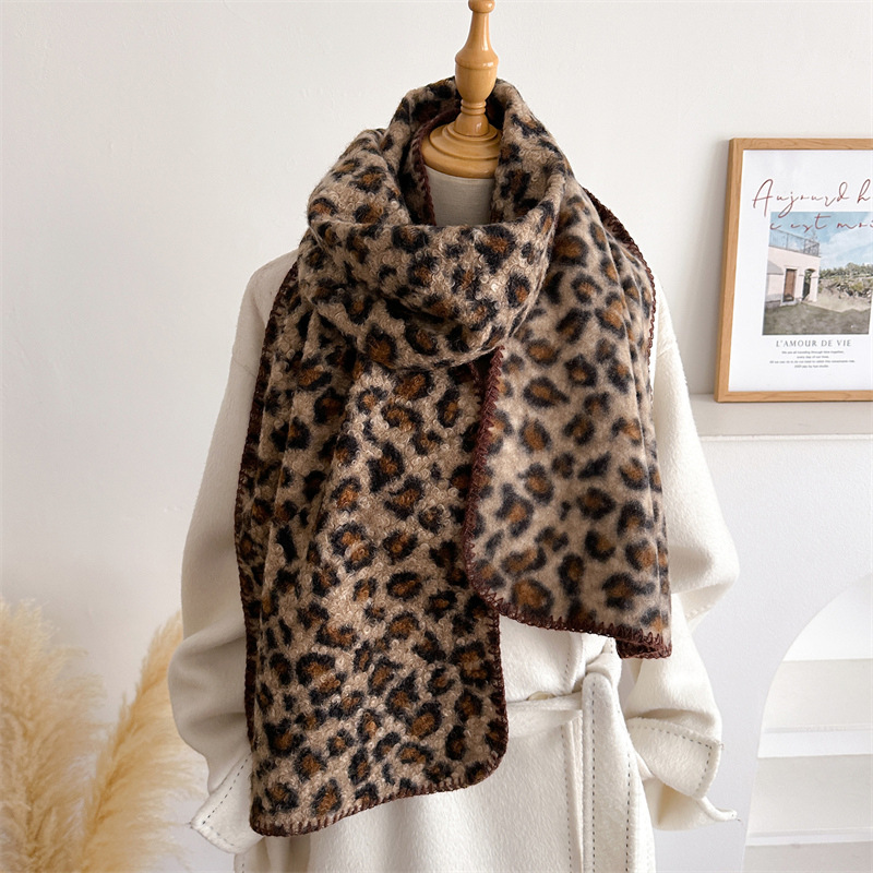 Écharpe Léopard Automne Hiver  - Woven Scarf Blanket avis et prix