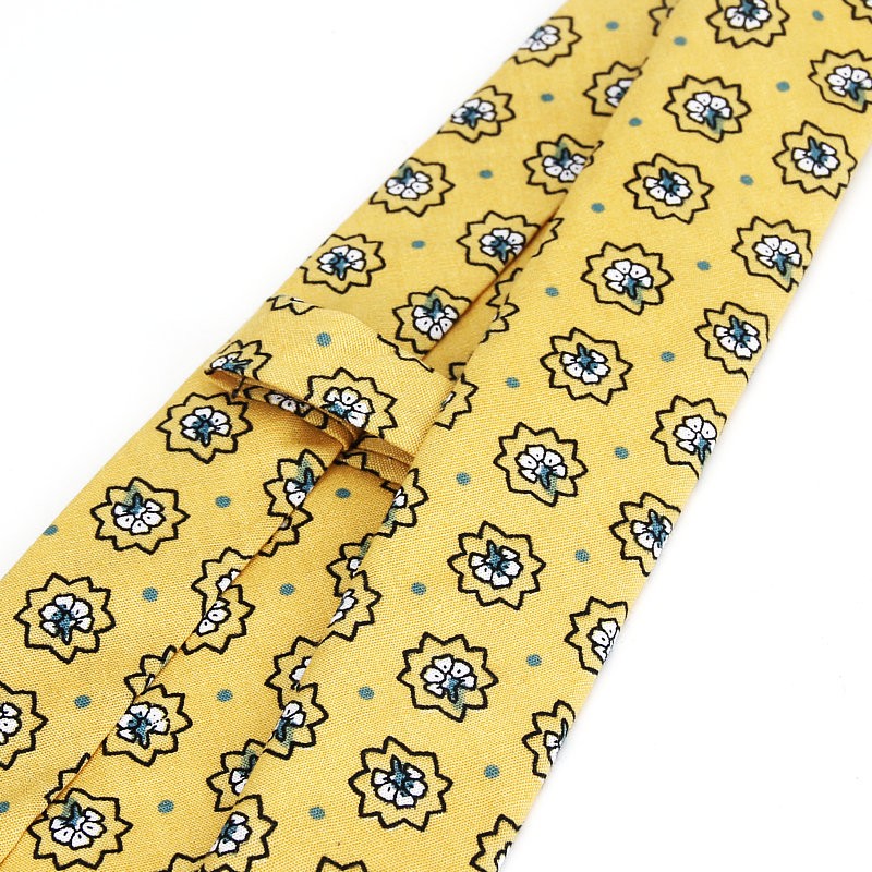 Nouvelle cravate florale pour  - Skinny Tie Men avis et prix