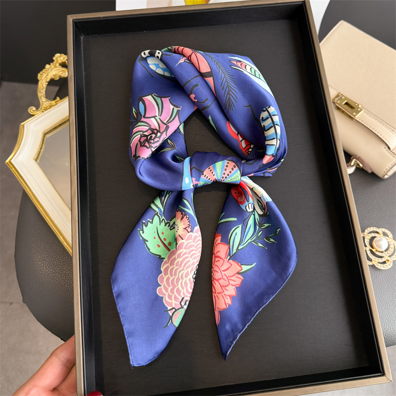 Écharpe carrée de luxe pour fe - Scarf Silk Square avis et prix
