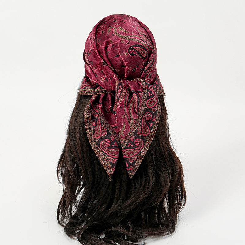 Foulard en soie de luxe 70*70c - Scarf Silk Square avis et prix